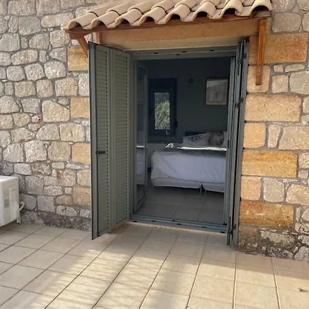 Greek Stonehouse With Pool And Seaview